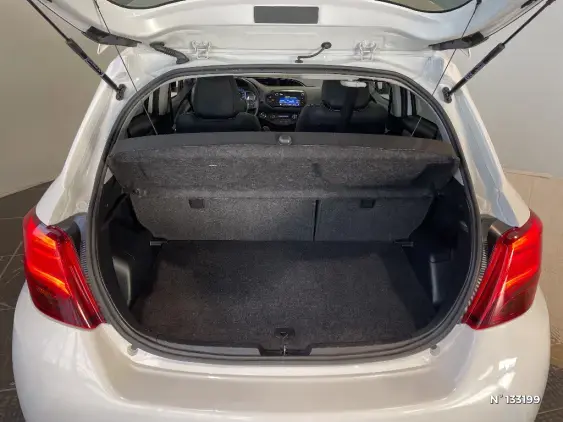 TOYOTA YARIS III - voiture d'occasion - Photo 7