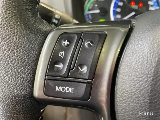 TOYOTA YARIS III - voiture d'occasion - Photo 36