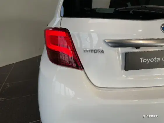 TOYOTA YARIS III - voiture d'occasion - Photo 29