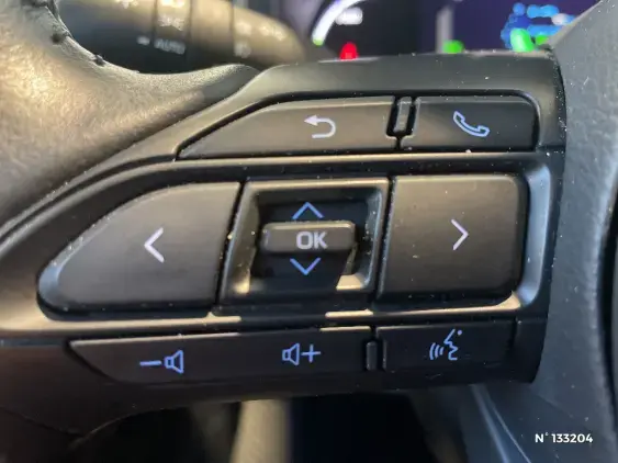 TOYOTA YARIS CROSS I - voiture d'occasion - Photo 33