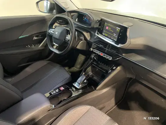 PEUGEOT 2008 II - voiture d'occasion - Photo 10
