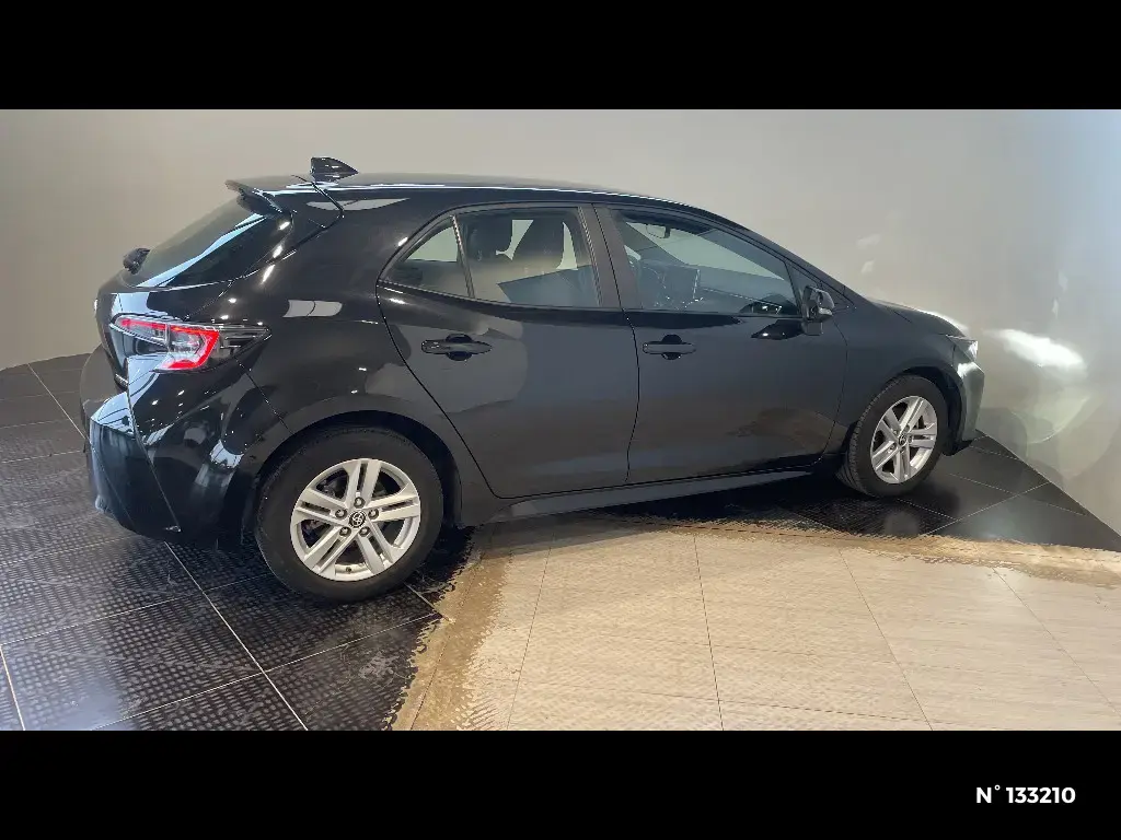 TOYOTA COROLLA XII - Miniature 3