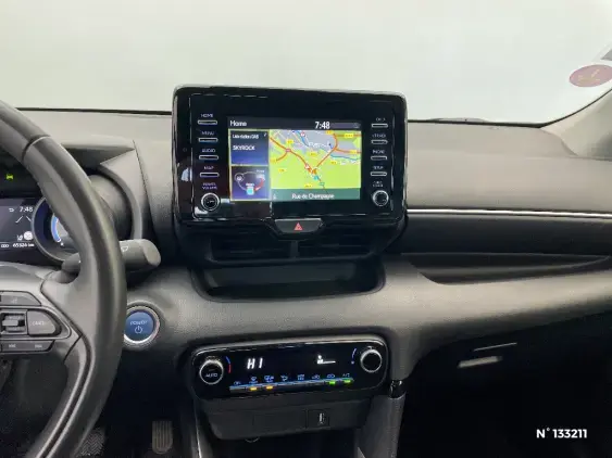 TOYOTA YARIS IV - voiture d'occasion - Photo 13