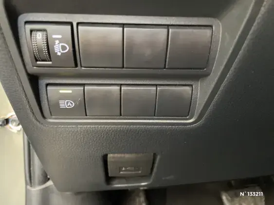 TOYOTA YARIS IV - voiture d'occasion - Photo 15