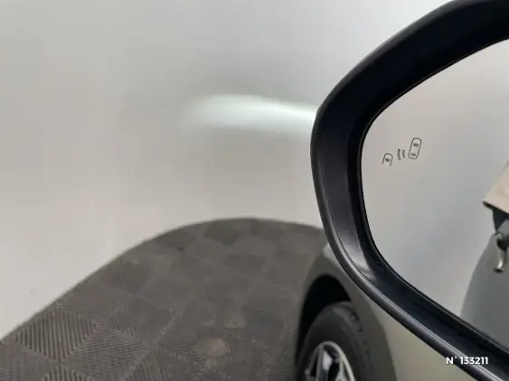 TOYOTA YARIS IV - voiture d'occasion - Photo 41