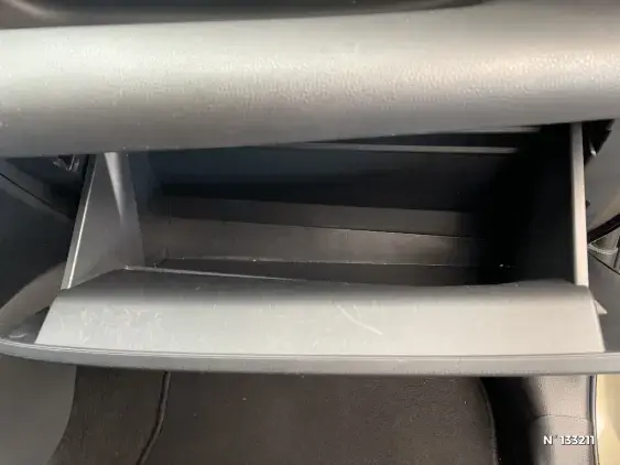 TOYOTA YARIS IV - voiture d'occasion - Photo 27