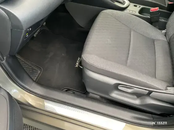 TOYOTA YARIS IV - voiture d'occasion - Photo 28