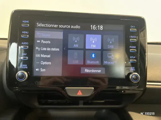 TOYOTA YARIS CROSS I - voiture d'occasion - Photo 37