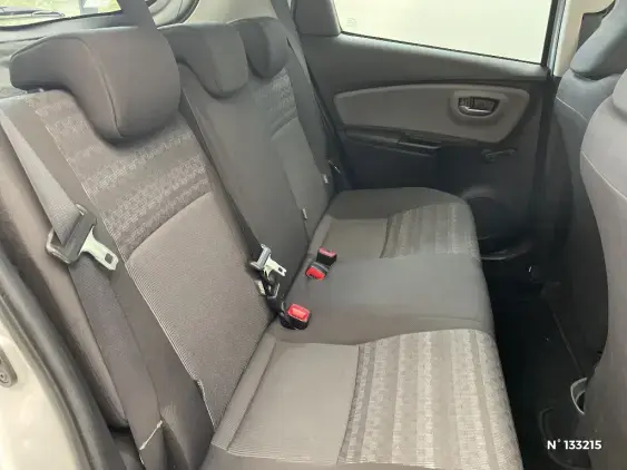 TOYOTA YARIS III - voiture d'occasion - Photo 11