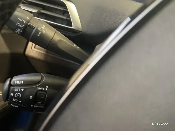PEUGEOT 3008 II - voiture d'occasion - Photo 39