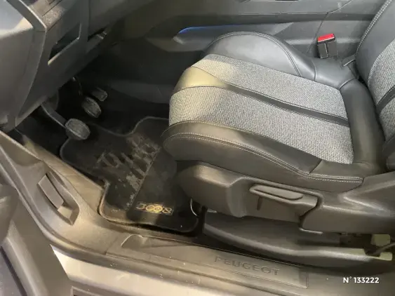 PEUGEOT 3008 II - voiture d'occasion - Photo 28