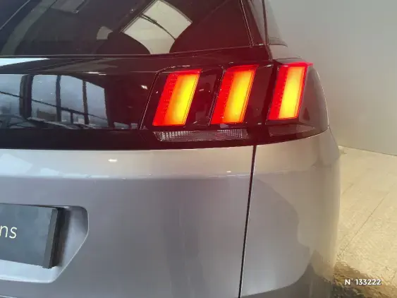 PEUGEOT 3008 II - voiture d'occasion - Photo 30