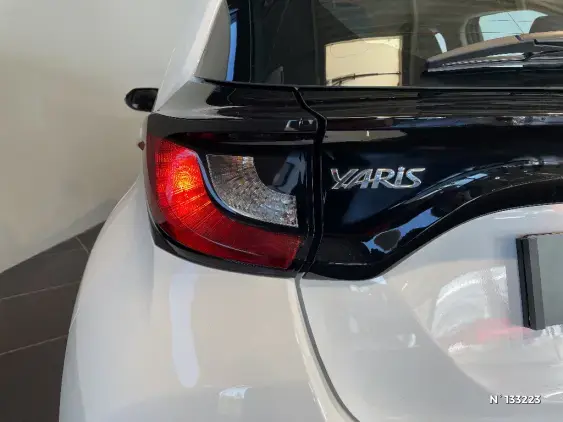 TOYOTA YARIS IV - voiture d'occasion - Photo 29