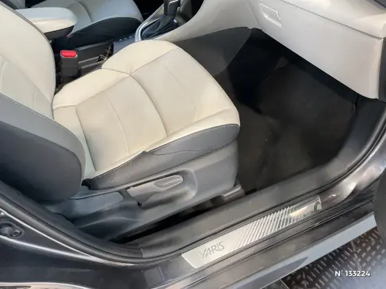 TOYOTA YARIS IV - voiture d'occasion - Photo 26