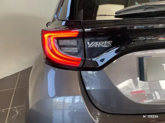 TOYOTA YARIS IV - voiture d'occasion - Photo 29