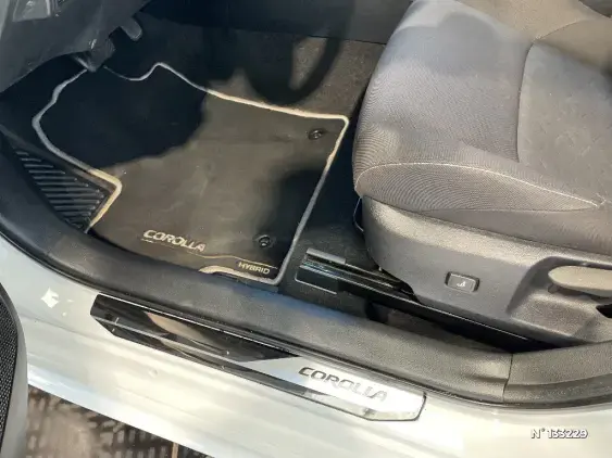 TOYOTA COROLLA XII - voiture d'occasion - Photo 28