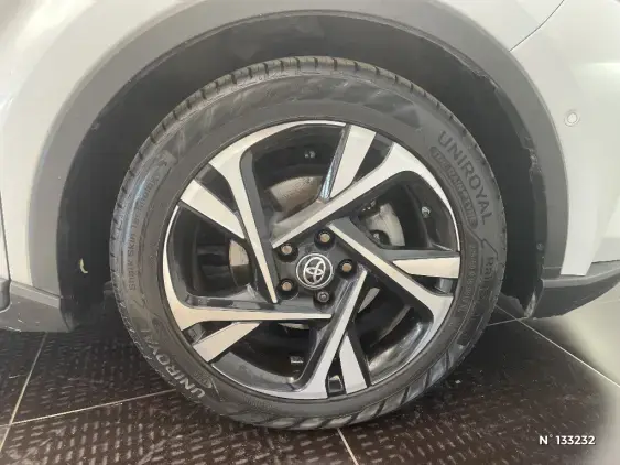 TOYOTA C-HR - voiture d'occasion - Photo 8