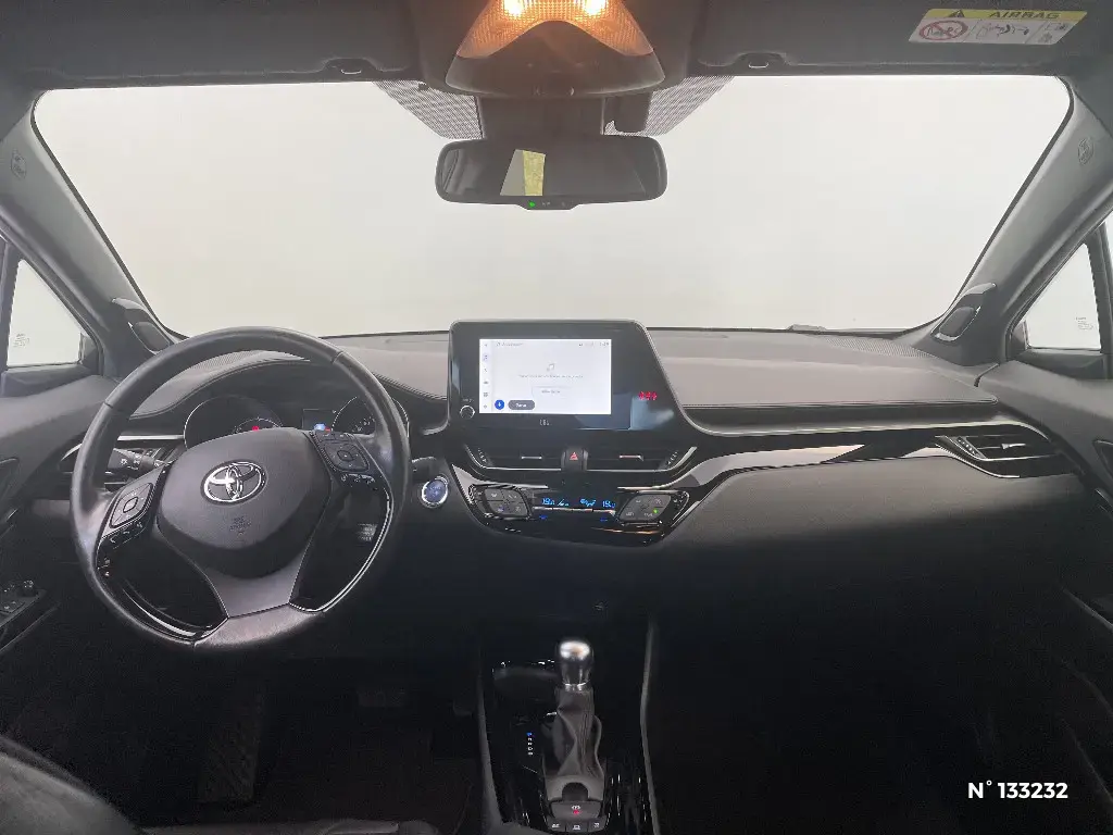 TOYOTA C-HR - Miniature 6