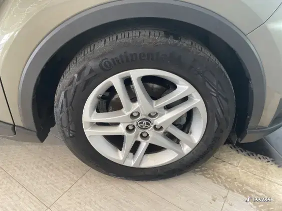 TOYOTA C-HR - voiture d'occasion - Photo 8