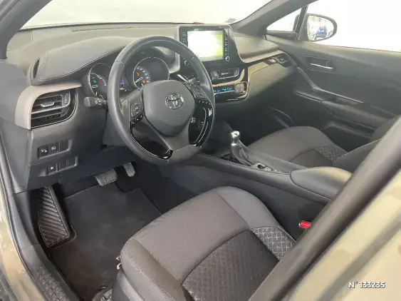 TOYOTA C-HR - voiture d'occasion - Photo 45