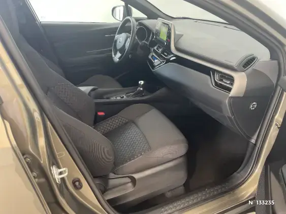 TOYOTA C-HR - voiture d'occasion - Photo 10
