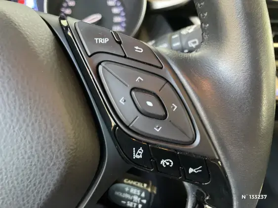 TOYOTA C-HR - voiture d'occasion - Photo 37