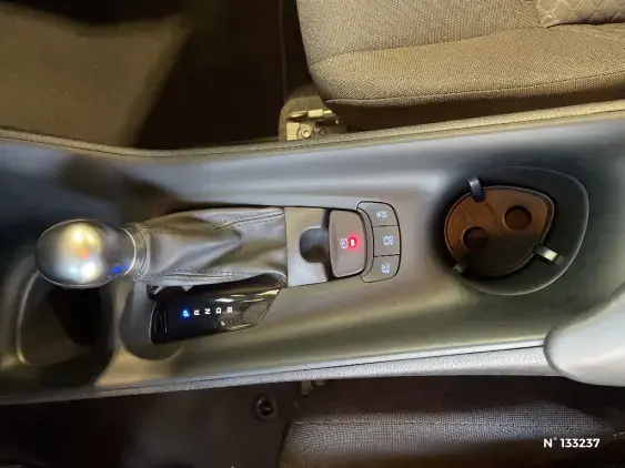 TOYOTA C-HR - voiture d'occasion - Photo 41