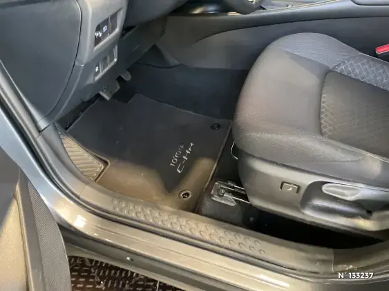 TOYOTA C-HR - voiture d'occasion - Photo 28