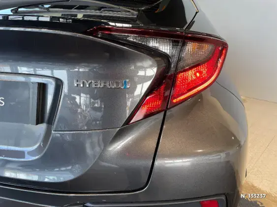 TOYOTA C-HR - voiture d'occasion - Photo 30