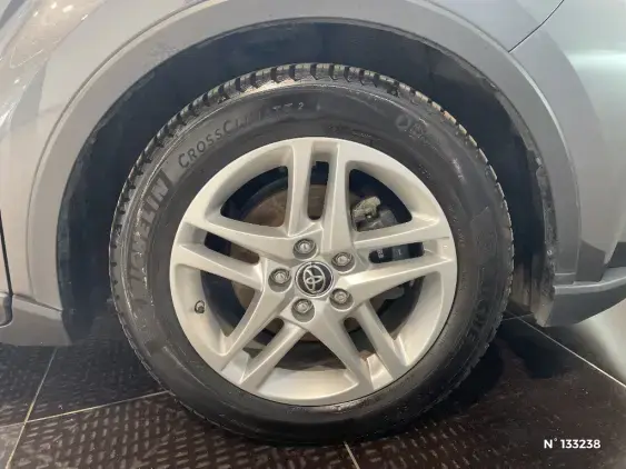 TOYOTA C-HR - voiture d'occasion - Photo 8