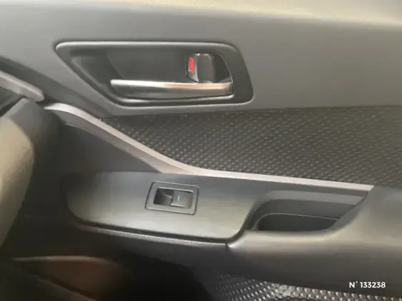 TOYOTA C-HR - voiture d'occasion - Photo 35