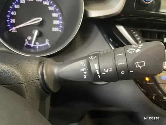 TOYOTA C-HR - voiture d'occasion - Photo 39