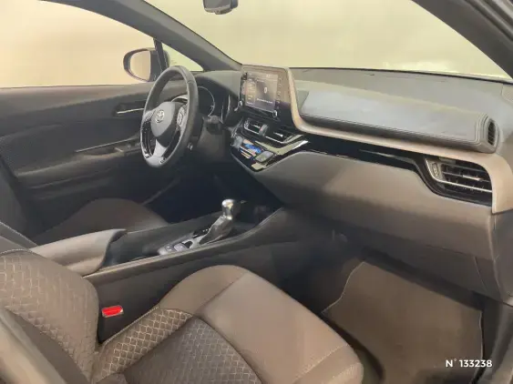 TOYOTA C-HR - voiture d'occasion - Photo 10