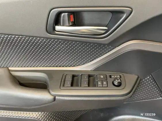 TOYOTA C-HR - voiture d'occasion - Photo 36