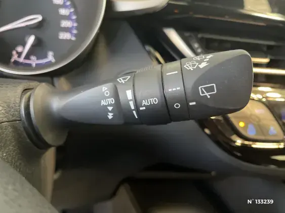 TOYOTA C-HR - voiture d'occasion - Photo 39