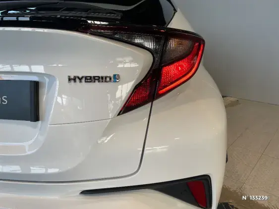 TOYOTA C-HR - voiture d'occasion - Photo 30