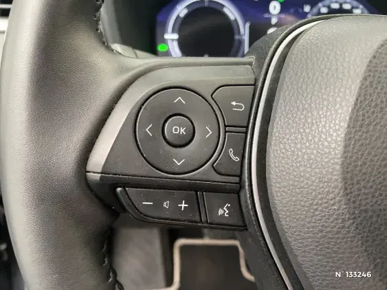 TOYOTA RAV4 V - voiture d'occasion - Photo 36