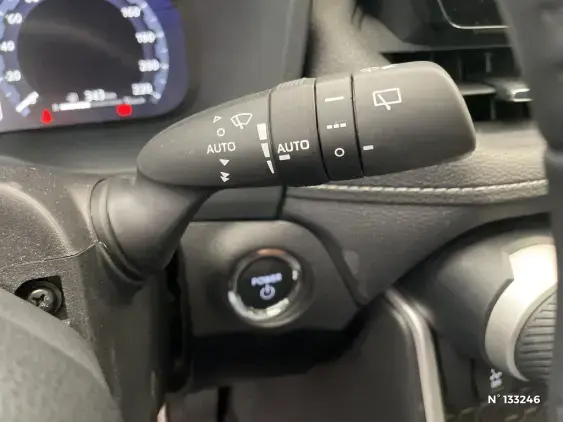 TOYOTA RAV4 V - voiture d'occasion - Photo 38