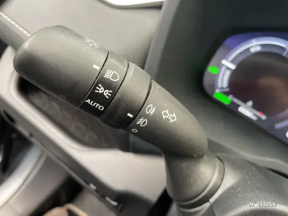 TOYOTA RAV4 V - voiture d'occasion - Photo 39