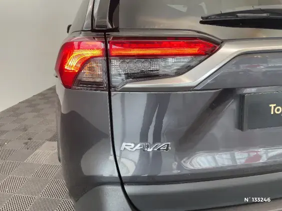 TOYOTA RAV4 V - voiture d'occasion - Photo 29