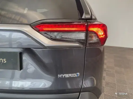 TOYOTA RAV4 V - voiture d'occasion - Photo 30