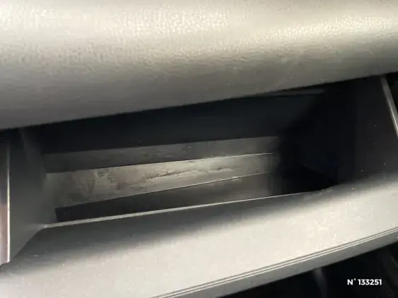 TOYOTA YARIS IV - voiture d'occasion - Photo 42