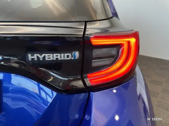 TOYOTA YARIS IV - voiture d'occasion - Photo 26