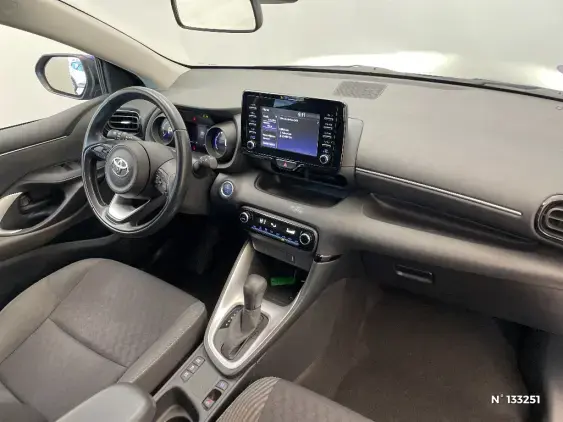 TOYOTA YARIS IV - voiture d'occasion - Photo 10