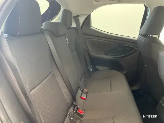 TOYOTA YARIS IV - voiture d'occasion - Photo 11