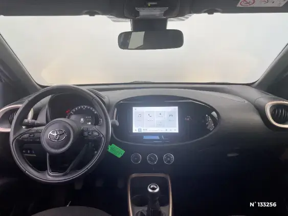 TOYOTA AYGO X - voiture d'occasion - Photo 9