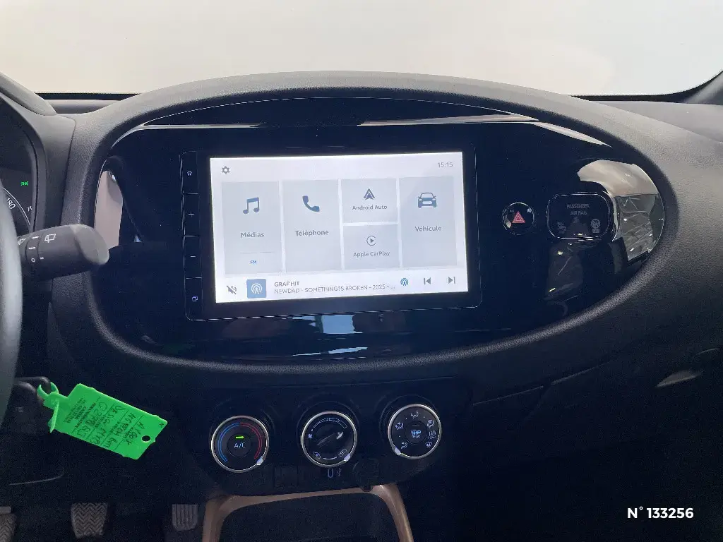 TOYOTA AYGO X - Miniature 7
