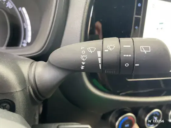 TOYOTA AYGO X - voiture d'occasion - Photo 37