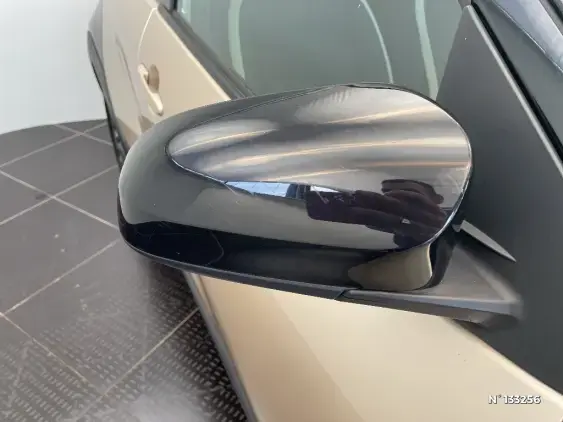 TOYOTA AYGO X - voiture d'occasion - Photo 44