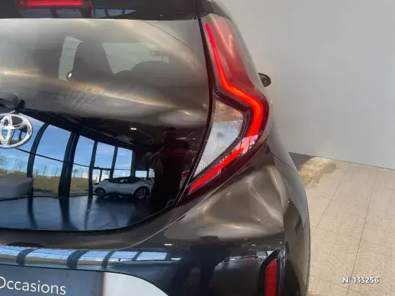TOYOTA AYGO X - voiture d'occasion - Photo 30